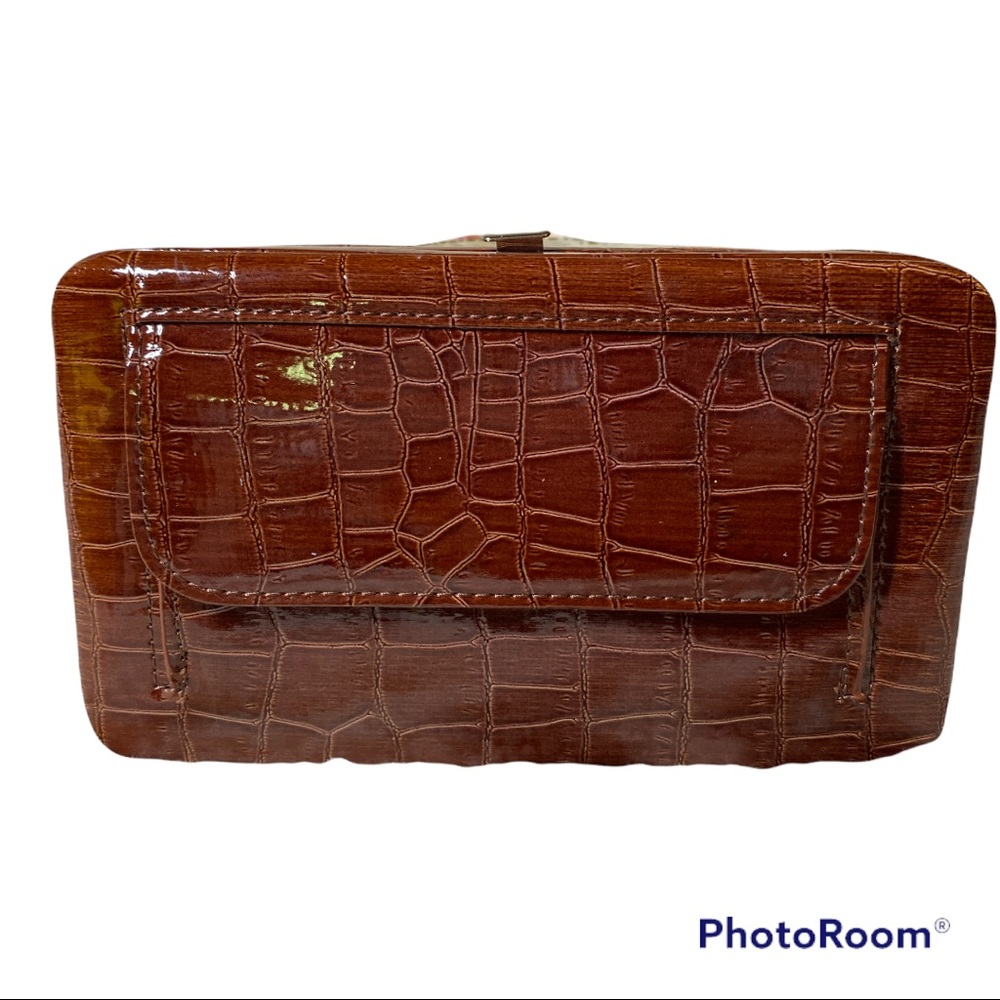 Hananel Brown Crocodile Print Clutch Wallet